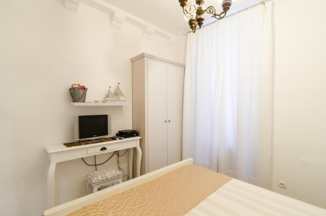 Charming Room In Dubrovnik Old Town Bagian luar foto