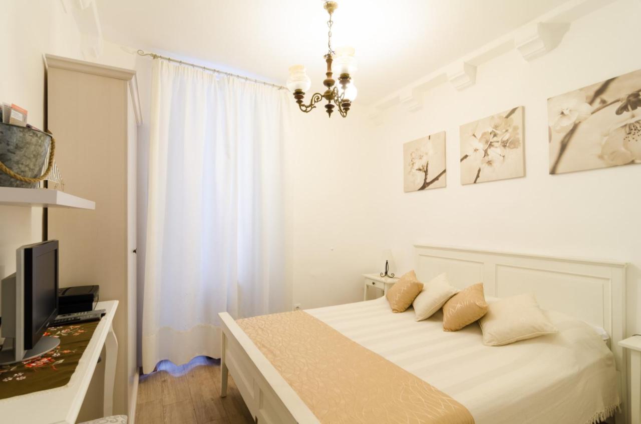Charming Room In Dubrovnik Old Town Bagian luar foto